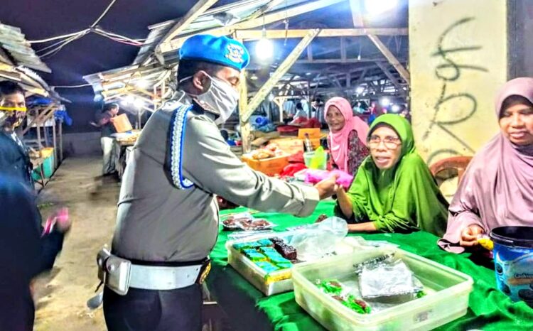 Pramuka Saka Bhayangkara & Polres Lembata  Giat Baksos