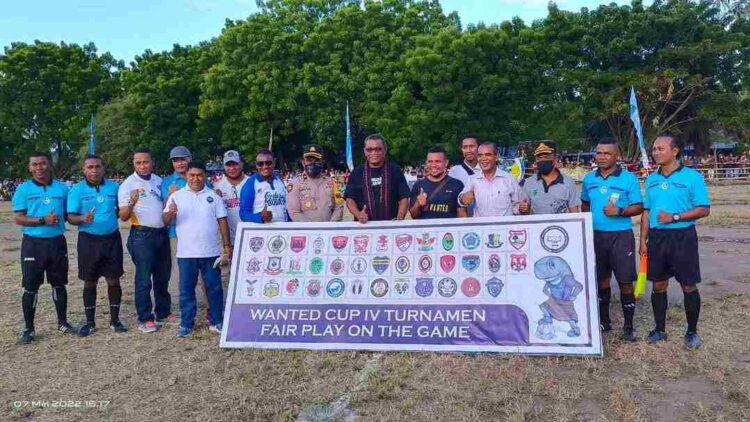 Bupati Langoday Resmi Buka Turnamen Wanted Cup Jilid IV