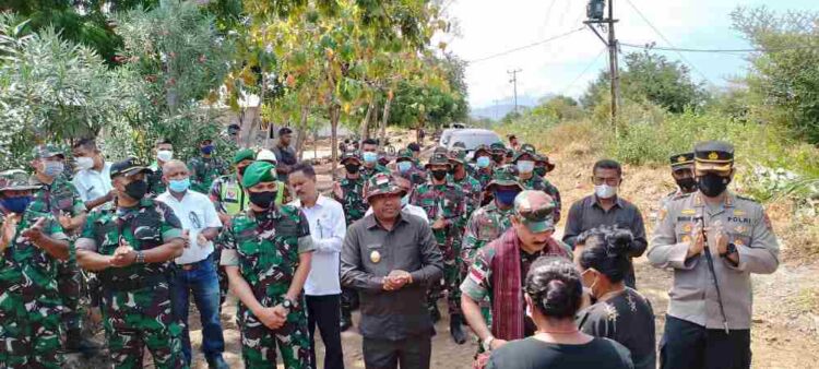 Wabup Flotim Buka TMMD Ke 113, Desa Kawalelo Dan Desa Lamuda Kecamatan Demon Pagong