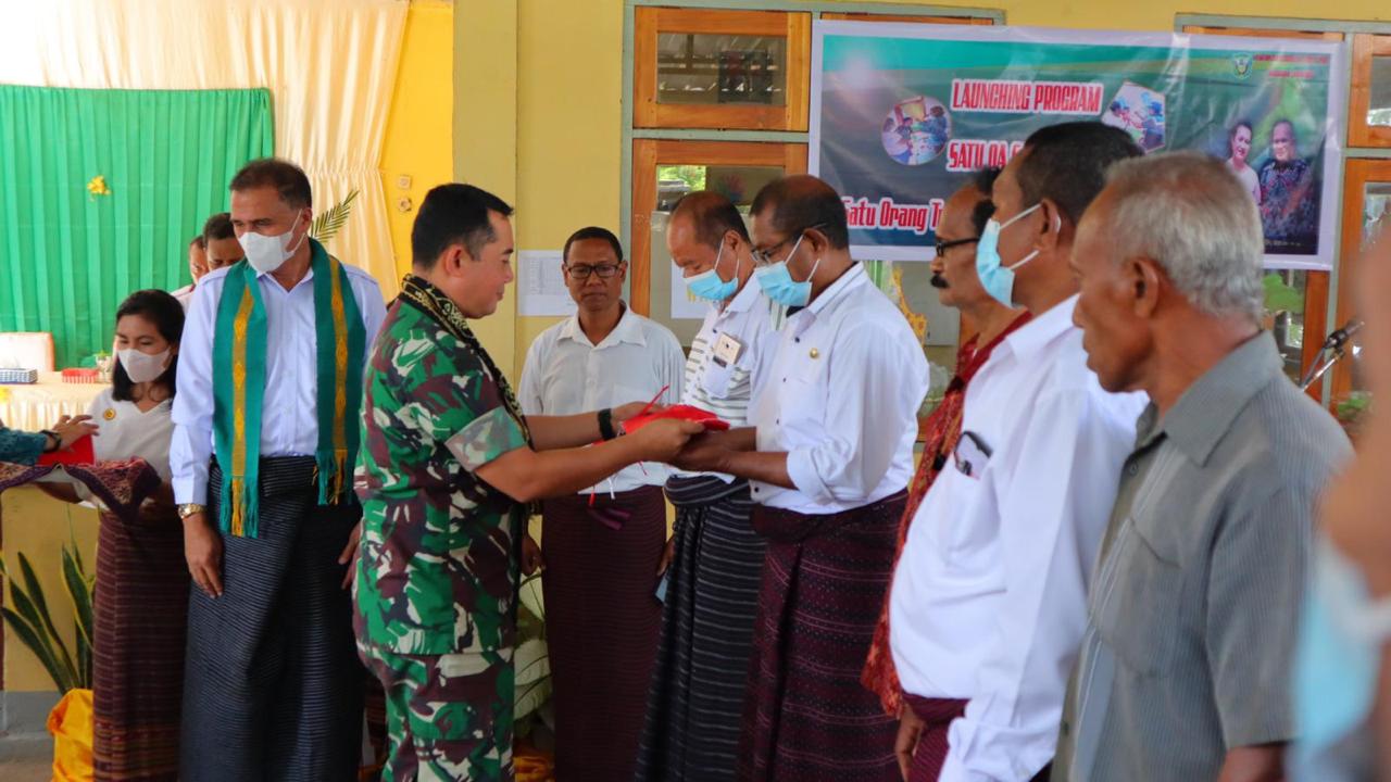 Dandim 1624/Flotim Hadiri Acara Pencanangan Bulan Operasi Timbang, Pemberian Vitamin A Keterpaduan Untuk Percepatan Penurunan Stunting