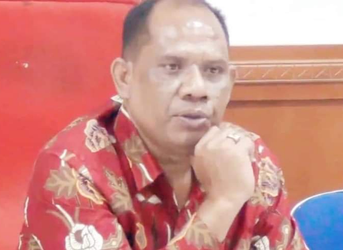 Akhmad Bumi : ” Penetapan 3 TSK Kasus Kapal Rakyat Phinisi Aku Lembata, Oleh Kejari Lembata Belum Lengkap “