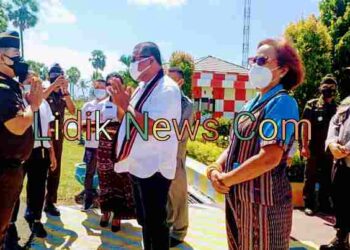 Kajari Lembata, Azrijal, S.H, M.H. “TERHADAP SEJUMLAH KASUS, KAMI MOHON DIBERI WAKTU UNTUK MEMPELAJARI”