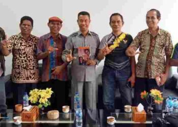 Petrus Gero Respon Gerakan Forpalnas Perjuangkan Drs. Anton Enga Tifaona Jadi Pahlawan Nasional