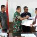 ATR BPN Lembata Serahkan Sertifikat Tanah Pembangunan Kodim Lembata