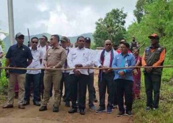 Kepala Bank NTT Cabang Lewoleba Bersama Rombongan Pj Bupati Lembata Tinjau Lokasi TJPS di Desa Doripewut Kecamatan Atadei