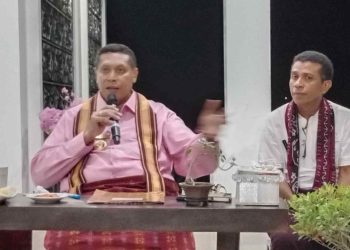 Bupati Tan : Mari Kita Dukung Rally Wisata Bahari Pesona 4 Teluk Festival Uyelewun