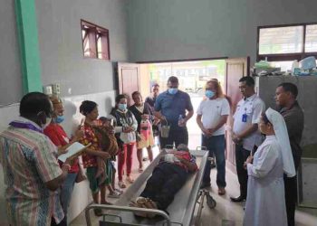 Kado Pertama Pj Gubernur NTT, “Peti Jenazah Yang ke 101 PMI Asal NTT”