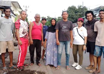 Plt Lurah Ekasapta Ajak Warga Gotong Royong Laksanakan Kegiatan Bakti