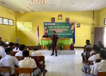 Kejaksaan Negeri Lembata Bawa Program Jaksa Masuk Sekolah di SMAS PGRI Swasthika Lewoleba, “Kenali Hukum Jauhi Hukuman”