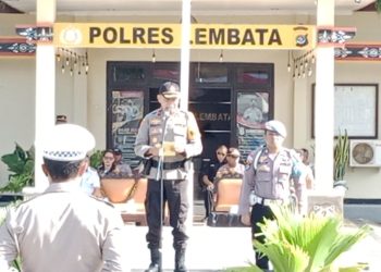 Wakapolres Lembata Jadi IRUP & Bacakan Amanat Kapolda NTT Dalam Apel Upacara Keselamatan Turangga dan Pencanangan Aksi Keselamatan Jalan 2024