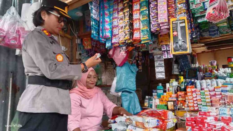 Jelang Idul Fitri, Kapolres Vivick Imbau Pedagang Jangan Naikan Harga Sembako