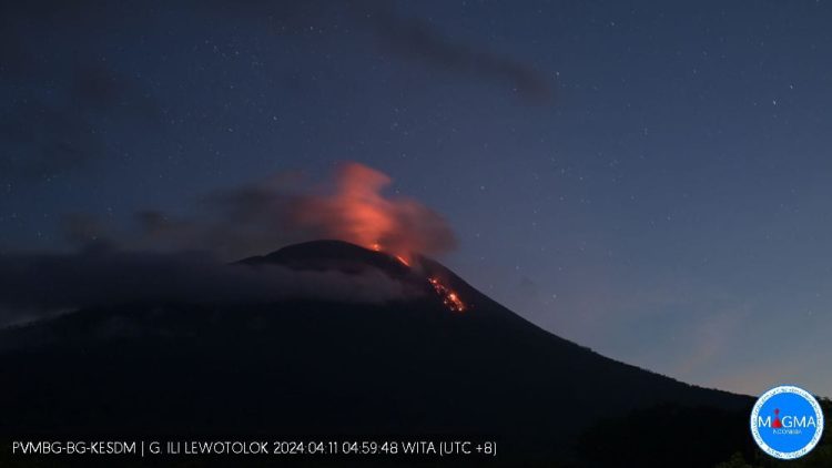 Leleran Lava Ile Lewotolok Kearah Tenggara Mencapai Hingga 700 Meter