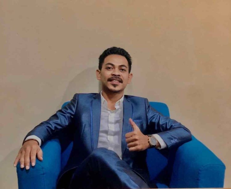 Figur Muda Sekaligus Doktor Ilmu Hukum Asal Kedang Siap Bertarung di Pilkada Lembata, Ikuti Profilnya