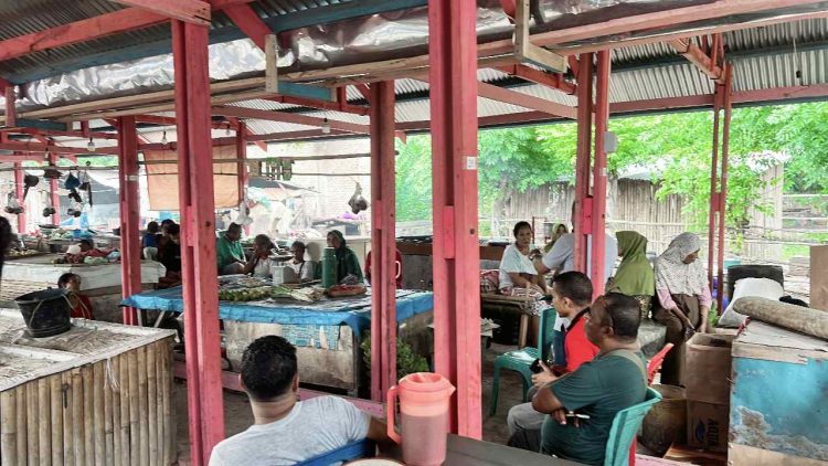 Bank NTT Cabang Lewoleba Gelar Sosialisasi Tabungan Flobamora Fleksibel Khusus Bagi Para Pedagang