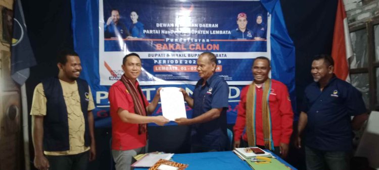 Usai Antar Botol, Heri Wijaya & Rama Daftar di Partai NasDem : ” Kami Masih Butuh Teman”