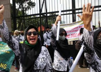 Sejumlah Guru di Lembata Pertanyakan Tamsil Daerah 2023 yang Belum di Bayar