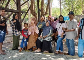 Beginilah Cara Guru SMPN AMPERA Alor Berakhir Pekan