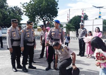 AKBP Hendra Dorizen : Semoga Amanah untuk Rakyat, Upacara Kenaikan Pangkat Polres Lembata