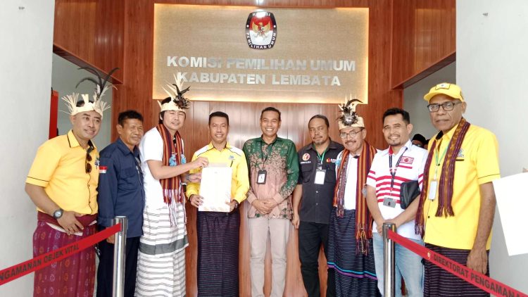 Pertama Paket Lembata Jaya Berhasil Akses Silonkada di KPUD Lembata