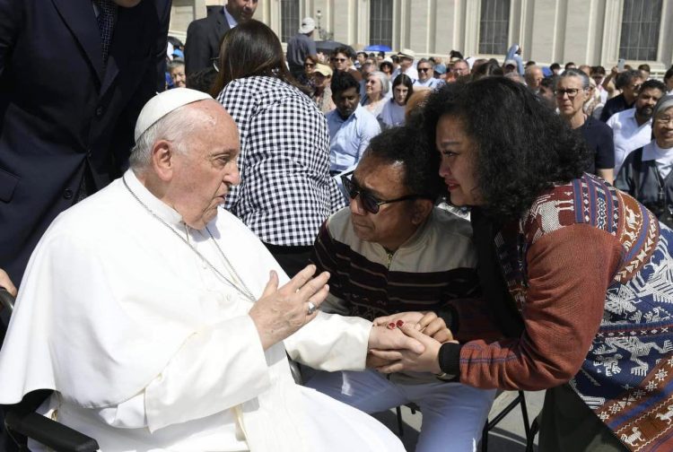 Bunda Maria, Bunda Penolong Abadi bagi Ansy Lema