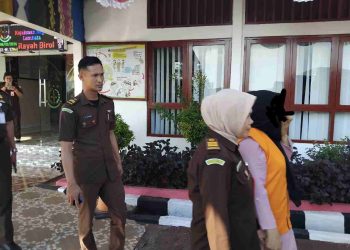 Perdana! Kejaksaan Negeri Lembata Tetapkan Tersangka Dugaan Kosmetik Ilegal 