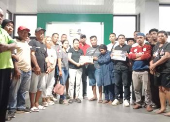 Musisi dan Lintas Seniman Lembata Serahkan Donasi Belasan Juta, ini Hasil Ngamen Kami