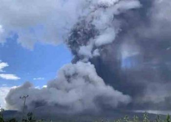 Breaking News: Status Ile Lewotobi Laki-laki Meningkat Level IV “AWAS”, Tinggi Kolom Abu 5 Ribu Meter