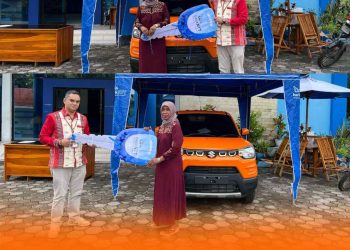 Bank NTT Serahkan Satu Unit Mobil Suzuki S Presso Program Tabungan Cashback 