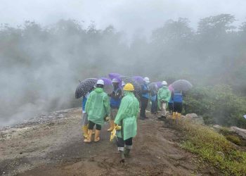 Permen ESDM No. 10/2025 Berlaku, PLN Perkuat Implementasi Peta Jalan Transisi Energi di Flores
