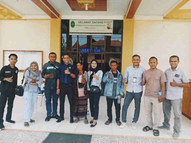 Didampingi Pengacara Rafael Ama Raya Lamabelawa, SH.,MH Theresia Ina Erap Cs Menang Lagi di PN Lembata atas Tanah depan Kantor Pegadaian Lama Lewoleba