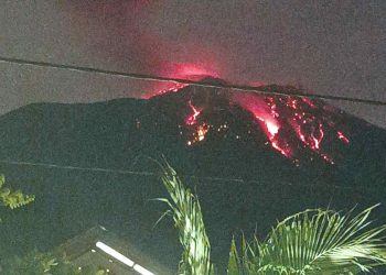 Gunungapi Ile Lewotolok Berstatus Meningkat dari Level II Waspada ke Level III Siaga, Dentuman serta Gemuruh Kuat, Masyarakat Resah