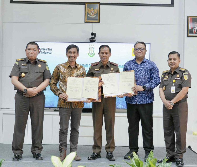 Teken MoU dengan Kejaksaan Tinggi, PLN Siap Akselerasi Transisi Energi di Nusa Tenggara