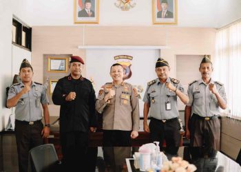 Kalapas Antonius Semuki Sambangi Kapolres Nanang, Ada Apa?