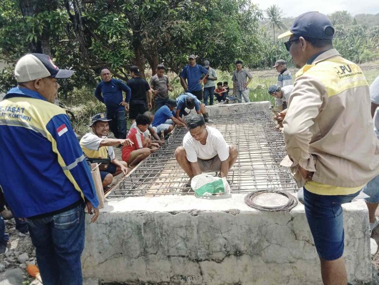 Respon Cepat Dinas PU Lembata Atasi Kerusakan Deker Waikomo