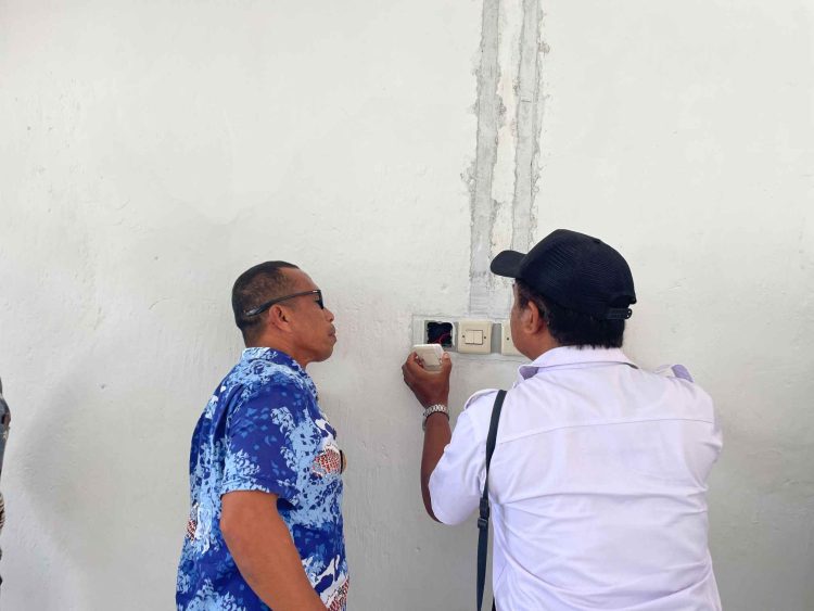 Serah 127 Paket API dan 10.555 Bibit Buah, Bupati Lembata Tegaskan Tidak Boleh Dijual dan Wajib Dimonitor