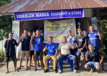 Gelar Reses, Piter Gero ADPRD Lembata Fraksi Golkar Ajak Lomblen Mania Terus Kobarkan Semangat dukung Persebata Lembata NTT