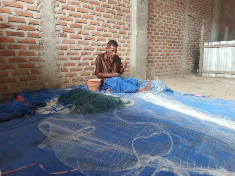 Bantuan Pukat dan Alat Tangkap dari APBD 2025 Berhasil Tingkatkan Pendapatan Nelayan Lembata