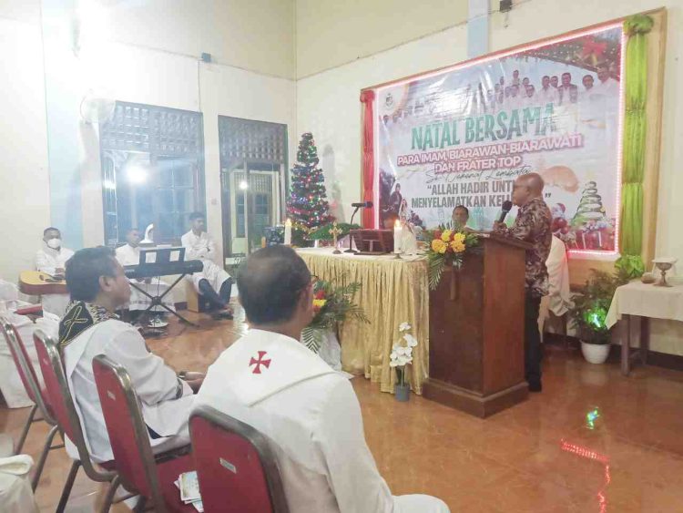 Natal Se-Dekenat Lembata: Ekaristi, Persatuan, dan Pesan Moral bagi Ruang Publik