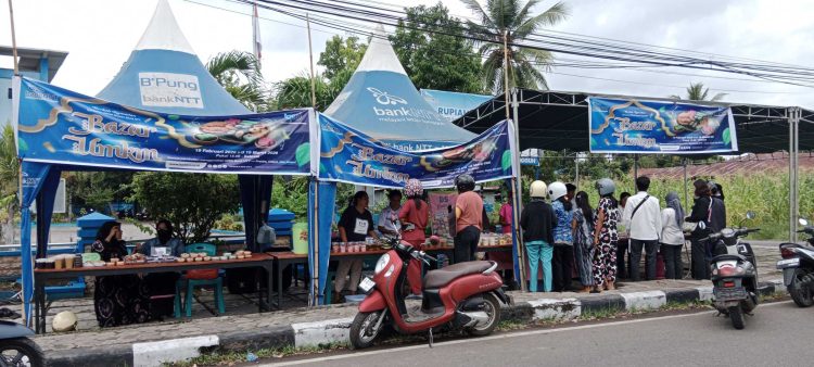 Bank NTT Cabang Lewoleba Buka Bazar Ramadhan 2026, Lapak Binaan Bank NTT Ramai di kunjungi